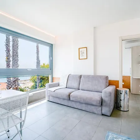 Apartamento Hostdomus - Rosa Dei Venti *